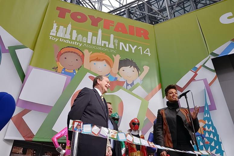 Американская международная ярмарка игрушек (American International Toy Fair)